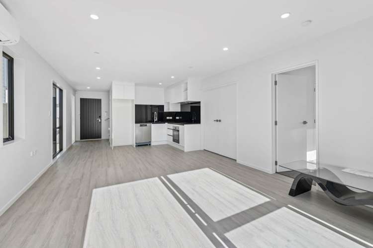 8/13 Kimpton Road Papatoetoe_5