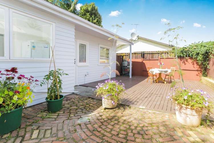 1/9 Titirangi Road New Lynn_2