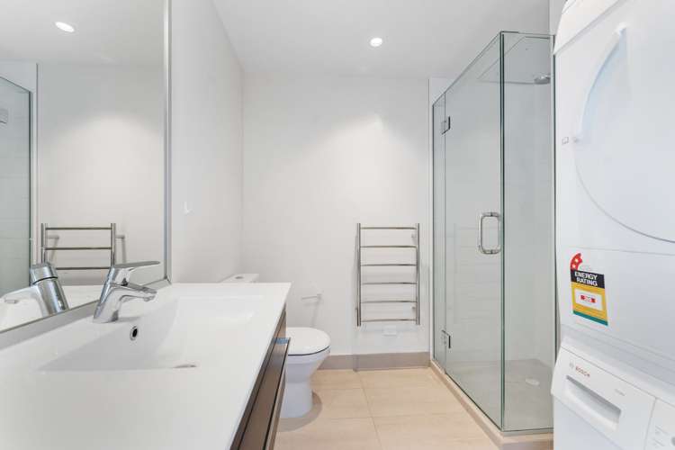 202/8 Nugent Street Grafton_8