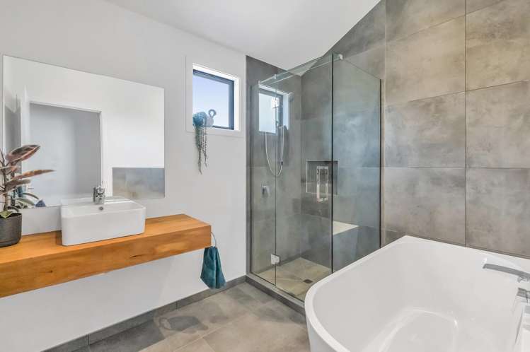 16 Glen Oak Drive Kirwee_14