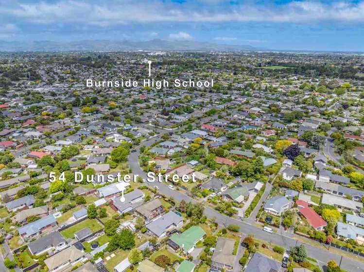 54 Dunster Street Burnside_18