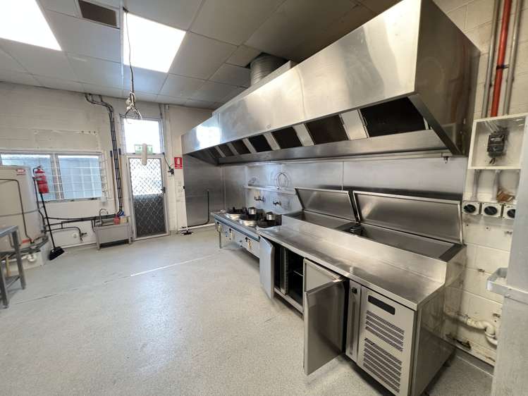 27 Clyde Road Browns Bay_6