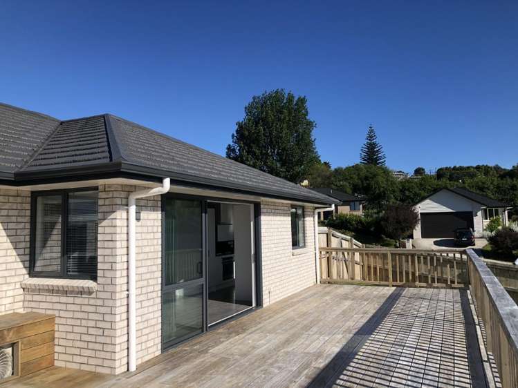 76 Pebble Beach Boulevard Te Kamo_8