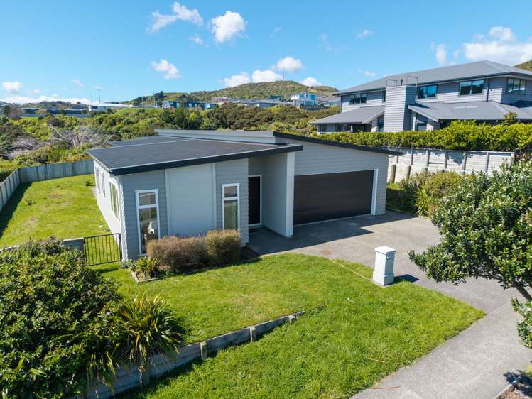 9 Ken Douglas Drive Aotea_20