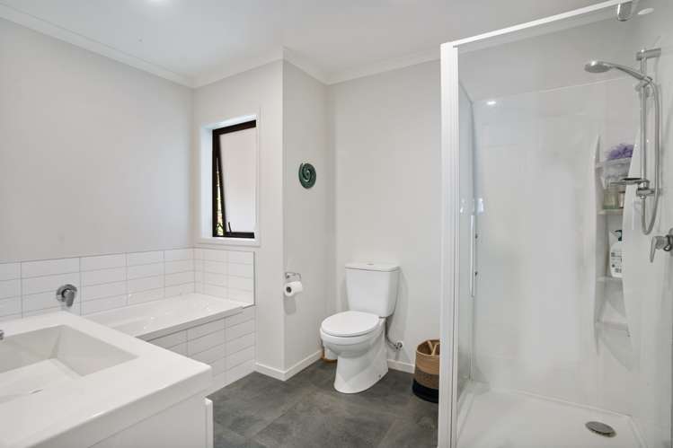 91 Mount Albion Rise Taupaki_10