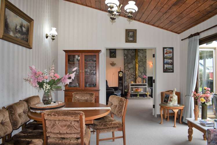 7 Knights Grove Otaki_6