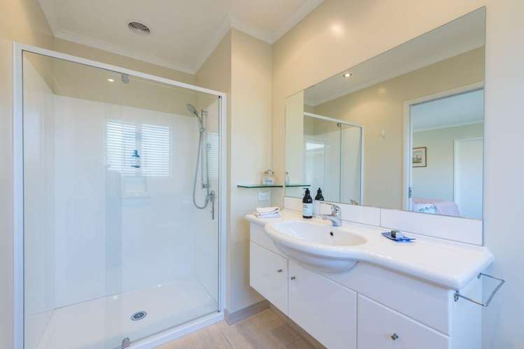 16 Saddleback Road Todds Valley_17