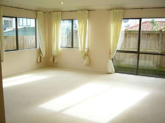 15 Janway Avenue Flat Bush_3