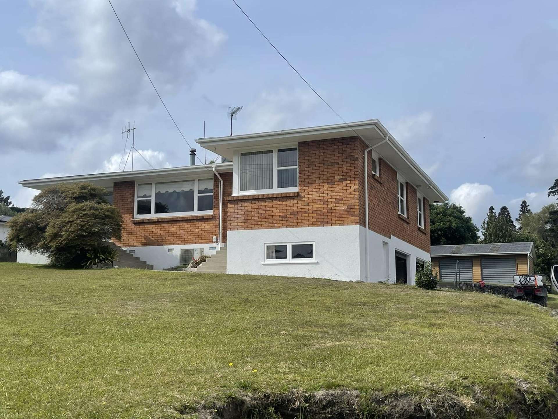 384 Welcome Bay Road 1185_0