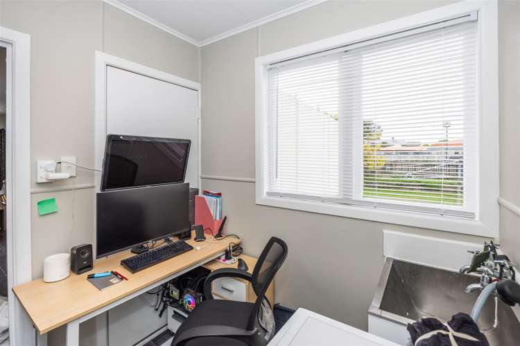 16 Caernarvon Street Dinsdale_10