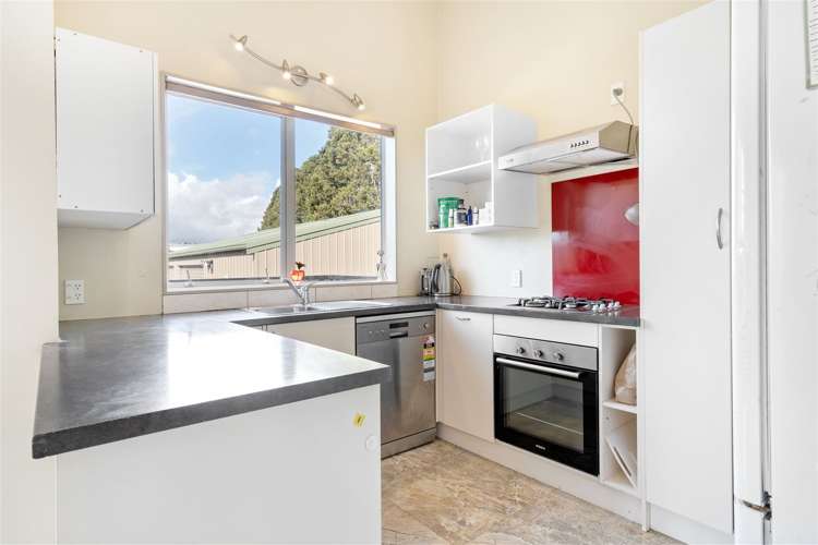 1021 Old North Road Waimauku_18