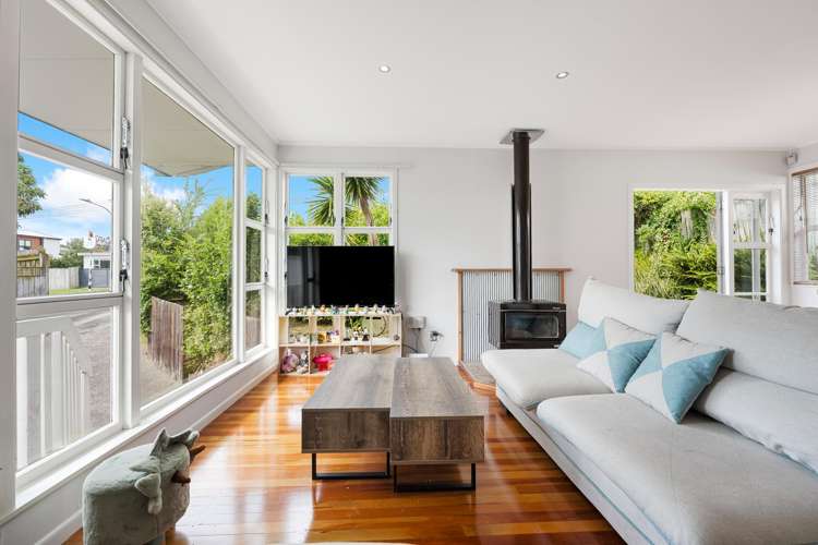 1/12 Tonkin Drive Sunnynook_5