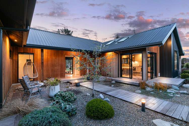 5 Loach Road Hawea Flat_2