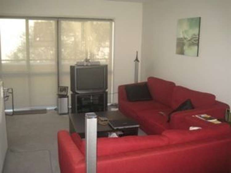 6/27 Rossmay Terrace Mount Eden_2