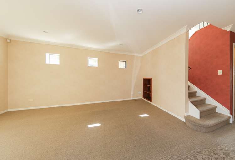 10 Lissleton Drive East Tamaki_10