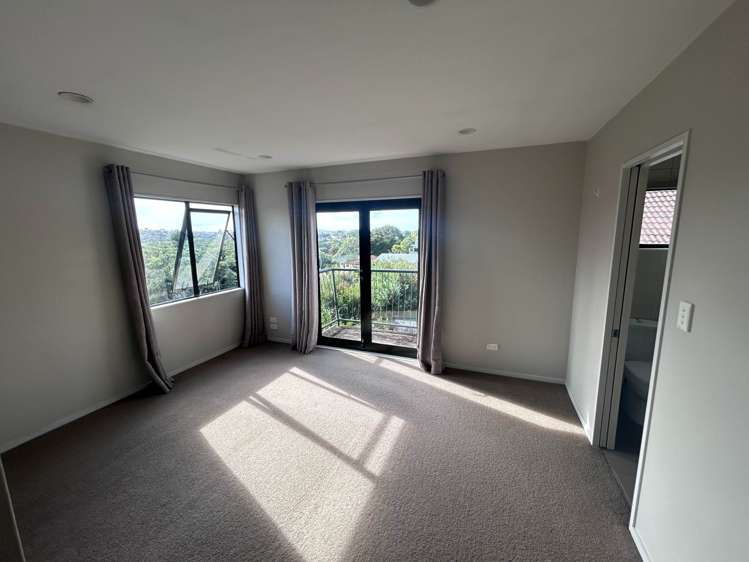 45 Onewa Road Northcote_16