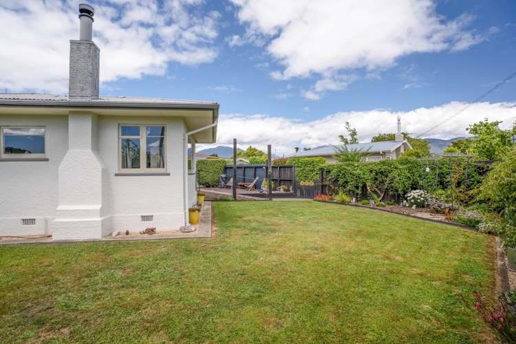 6 Edinburgh Street Takaka_15