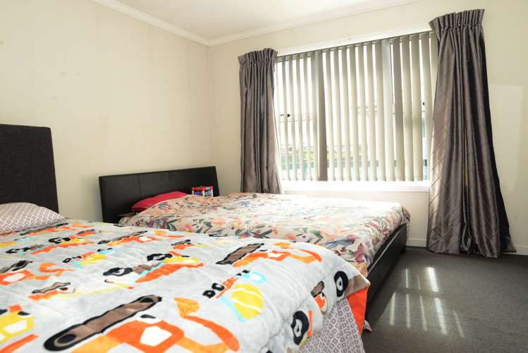 81 Lothian Crescent Strathern_11