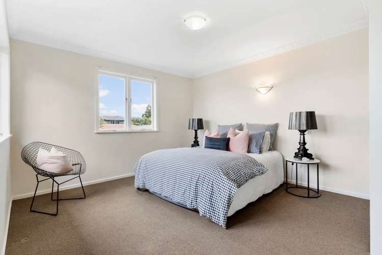 12 Taipari Road Te Atatu Peninsula_15