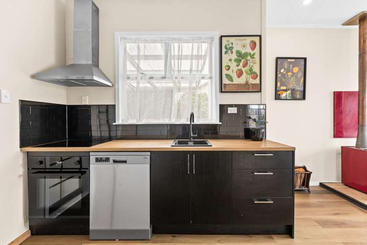 13a Lodge Road Maraenui_5