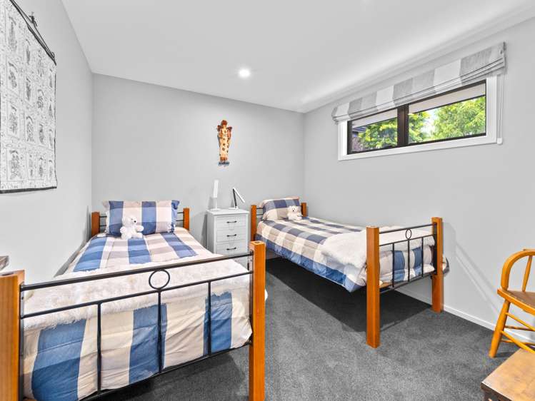 129 Middle Road Allenton_15