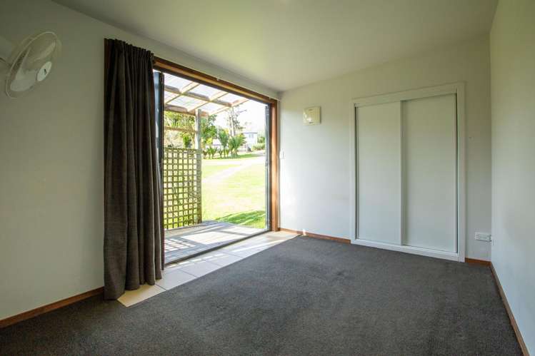 435 Sea View Road Onetangi_23