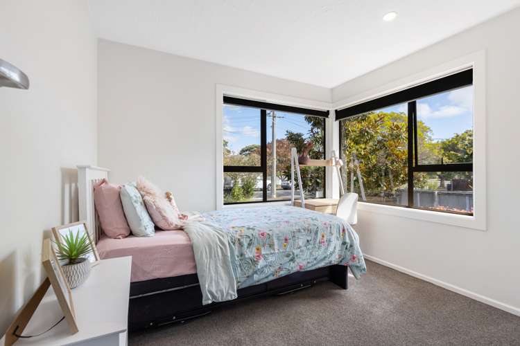 8 Gilwell Street Burwood_7