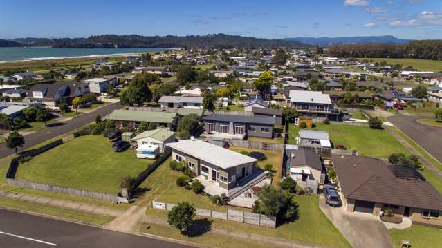 3 Captain Wood Avenue Whitianga_1