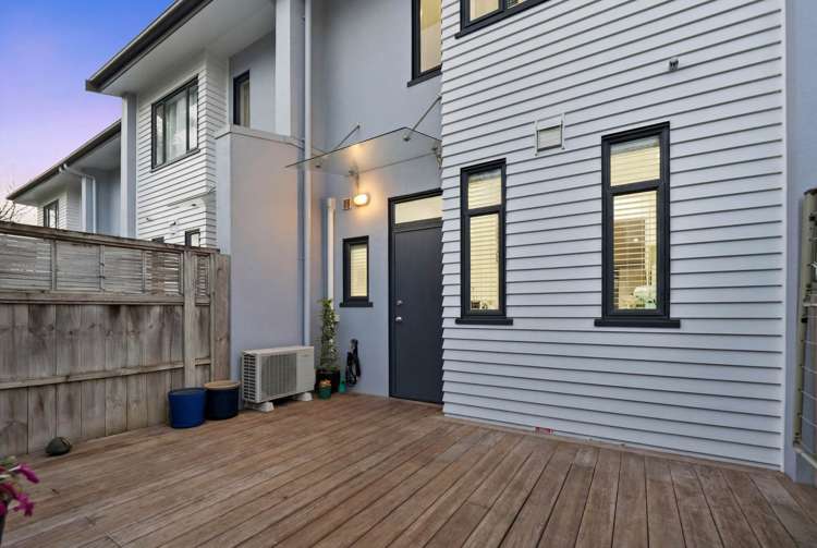 90/2 Armoy Drive East Tamaki_7