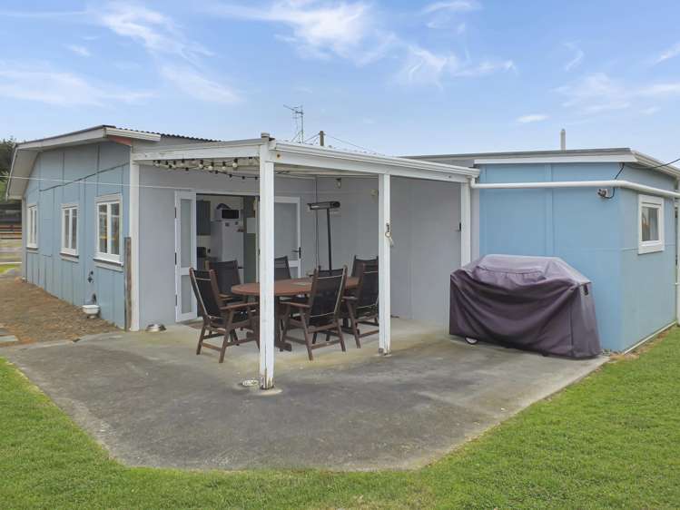 13 Barber Street Foxton Beach_10