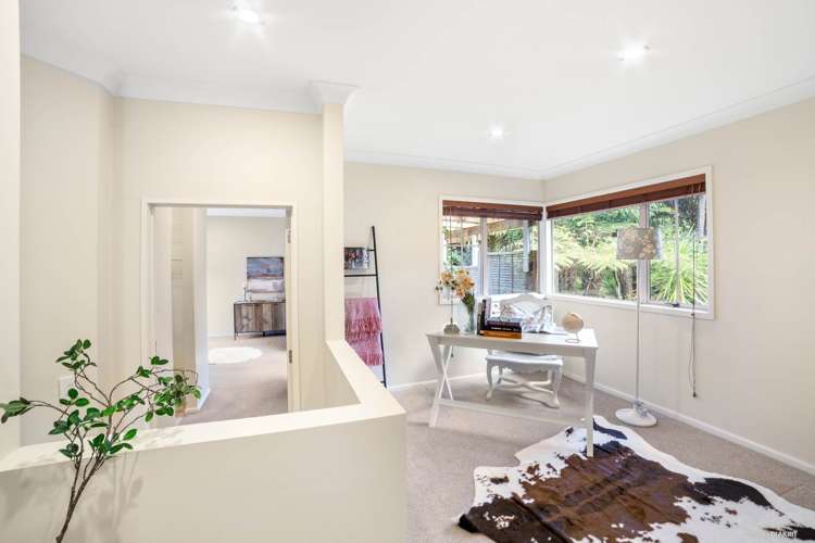 49 Staincross Street Green Bay_14