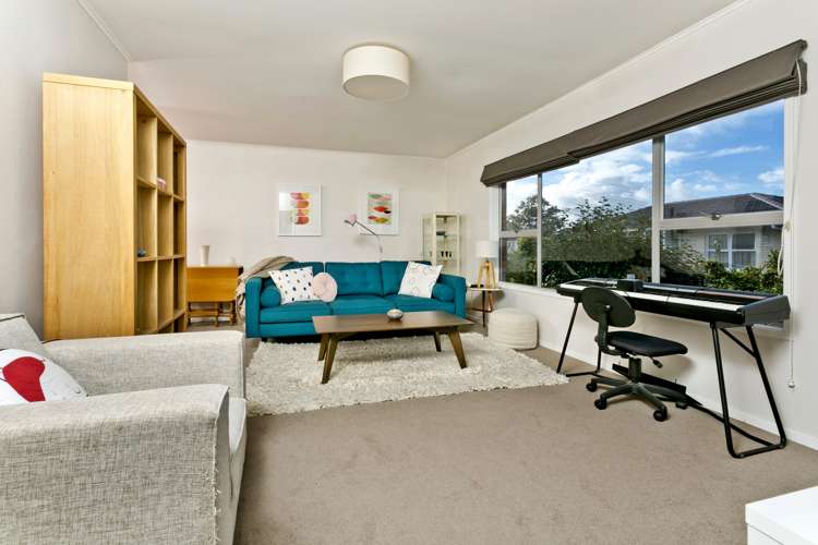 2/57 Francis Street Hauraki_3