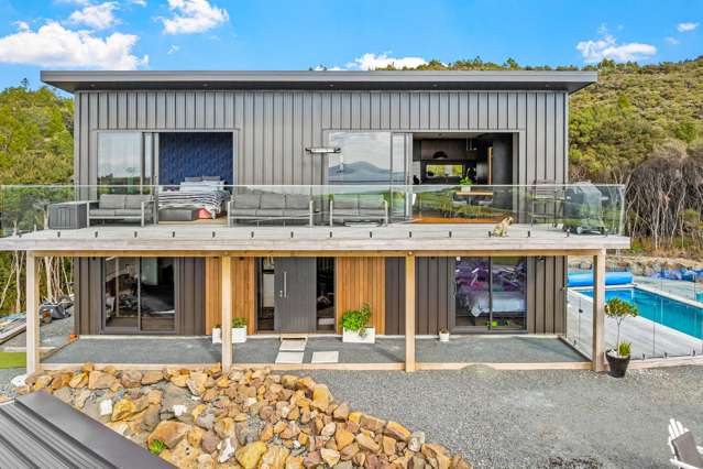 1570 Cove Road Mangawhai_2