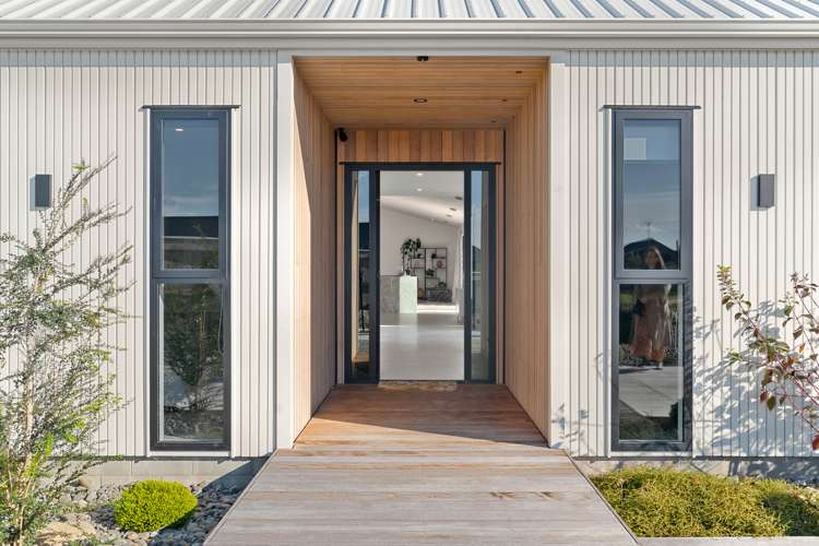 24 Wycliffe Place Solway_2