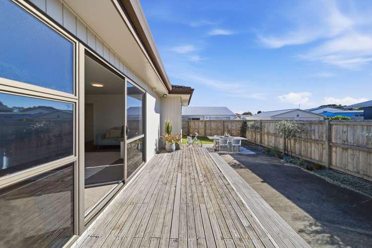 16 Tahara Crescent Mt Maunganui_11
