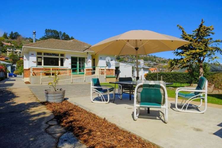 421 North Road North East Valley_15