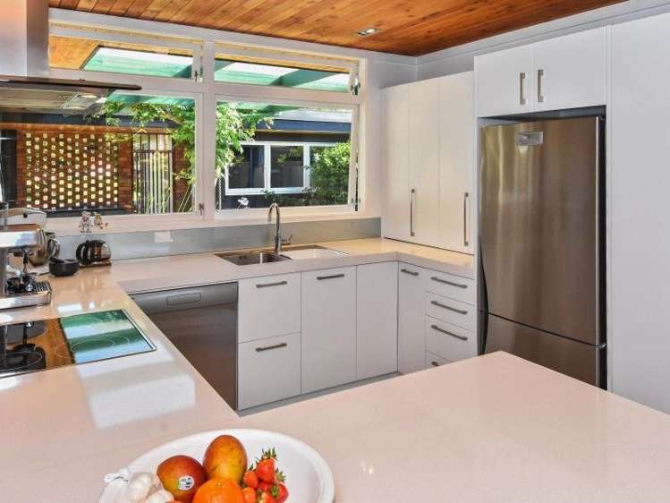 24 Ashdown Place Pahurehure_2