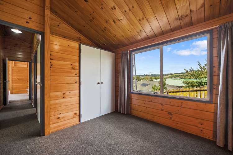 9 Empressa Heights Helensville_14