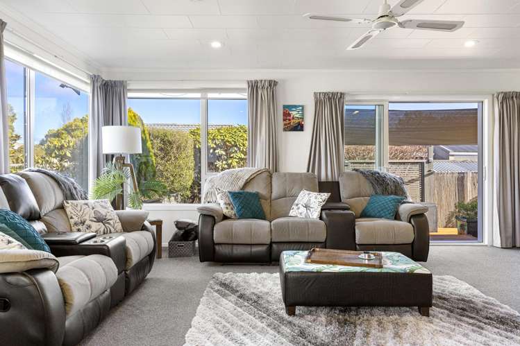 19 Holland Grove Richmond Heights_4