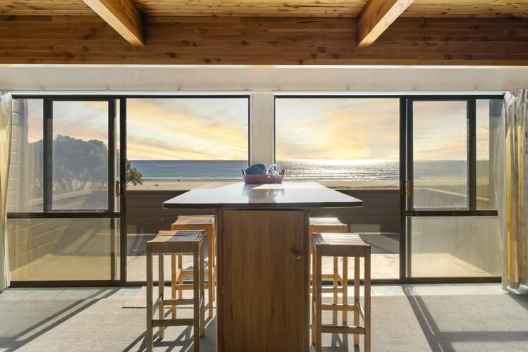 76 Marine Parade Mount Maunganui_2