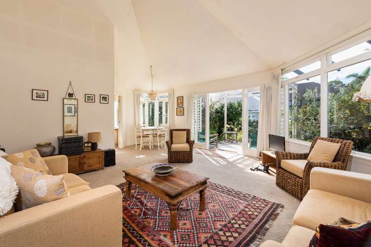 3/113 Landscape Road Mount Eden_7