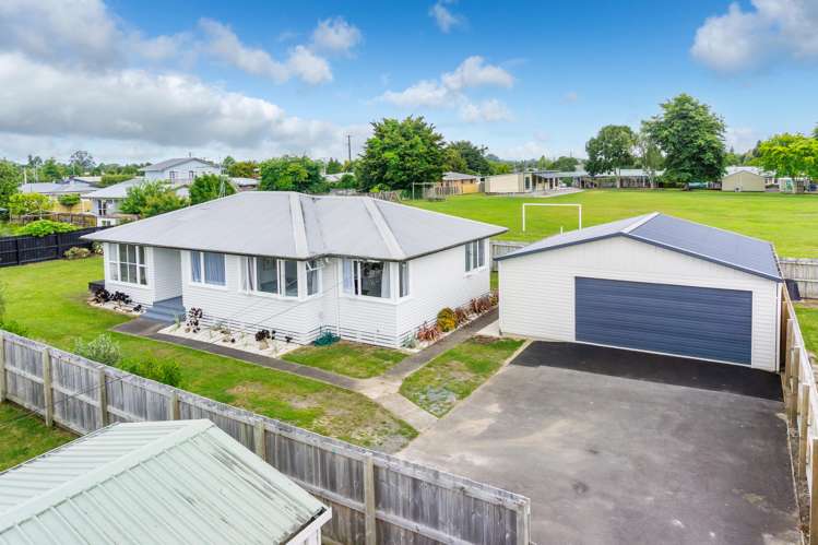 31 Halberg Crescent Chartwell_26