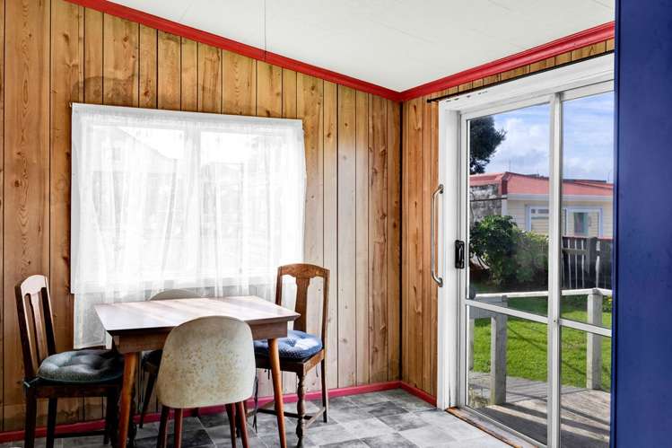 9 Napier Street Opunake_9