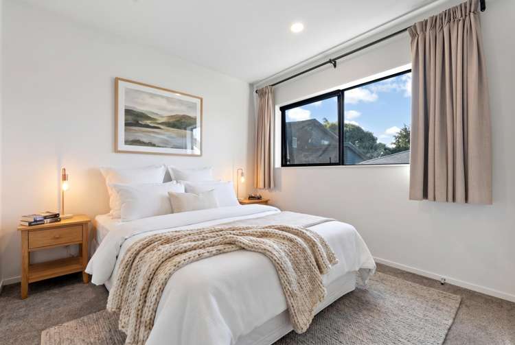 33B Wairau Road_1