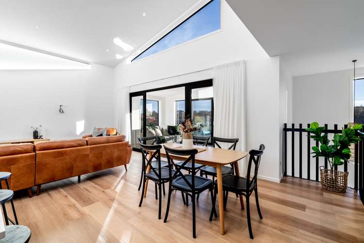 56 King Street Windsor_6