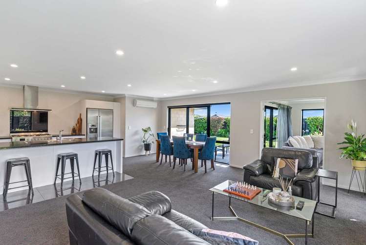 27 Denimes Crescent Rolleston_2