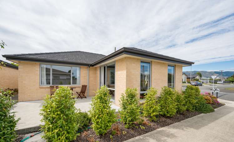 19 Andrew Street Stoke_20