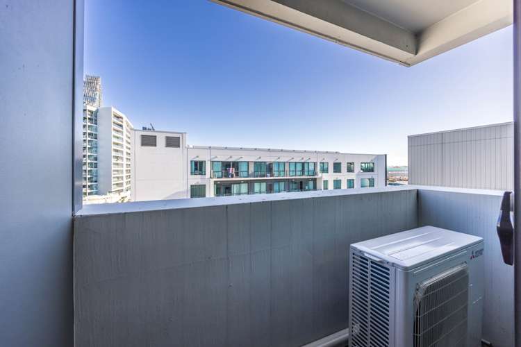 716/6 Dockside Lane Auckland Central_6