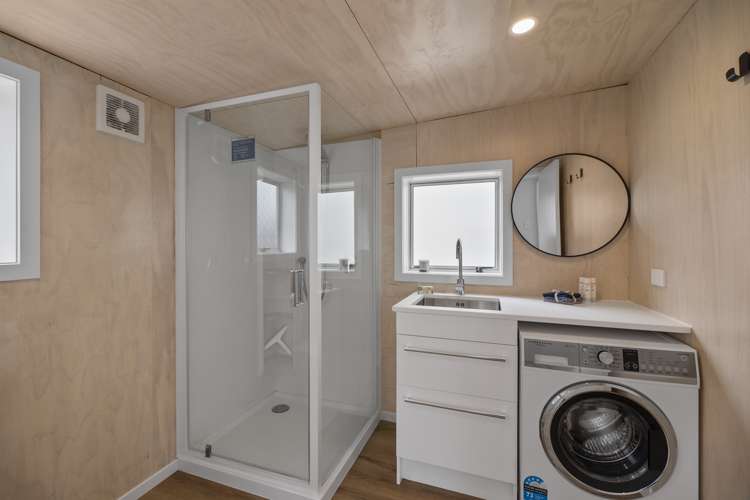 30 Third Avenue Urenui_12