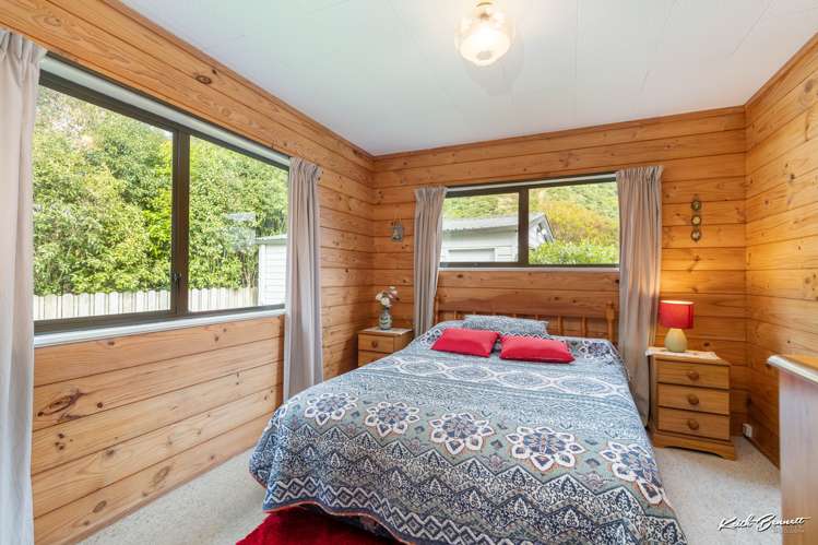 44a Larchmont Grove Totara Park_6